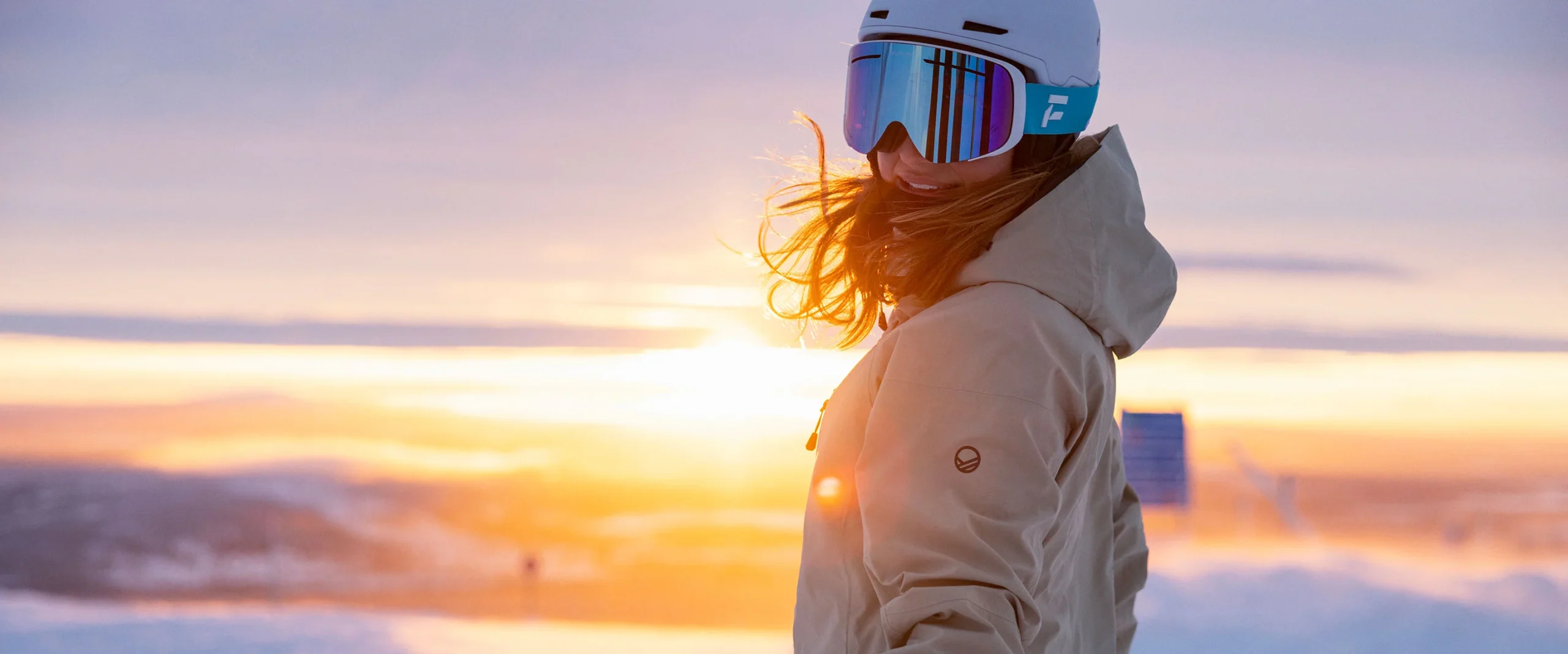 ABSOLUTE SNOW STORE 2 ABSOLUTE SNOW STORE -ABSOLUTE SNOW STORE halti ski 2880x1200 4 scaled